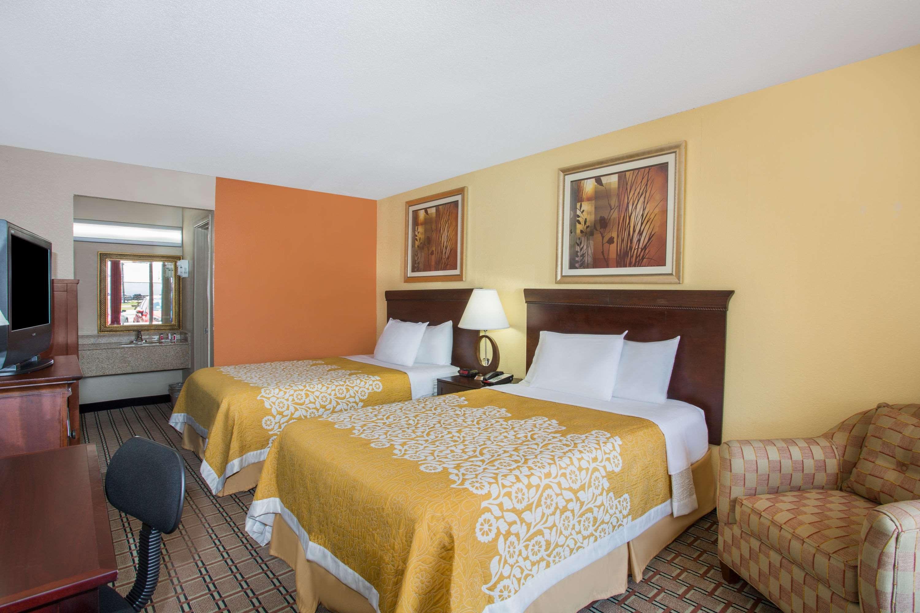 Days Inn By Wyndham Blytheville Buitenkant foto