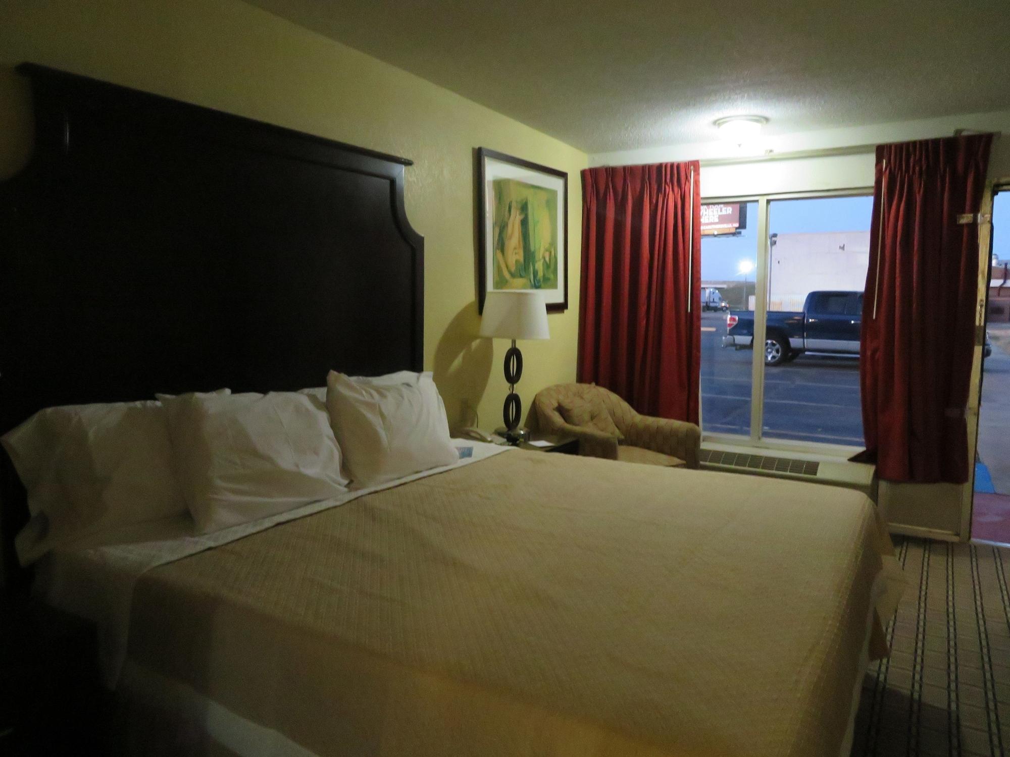 Days Inn By Wyndham Blytheville Buitenkant foto