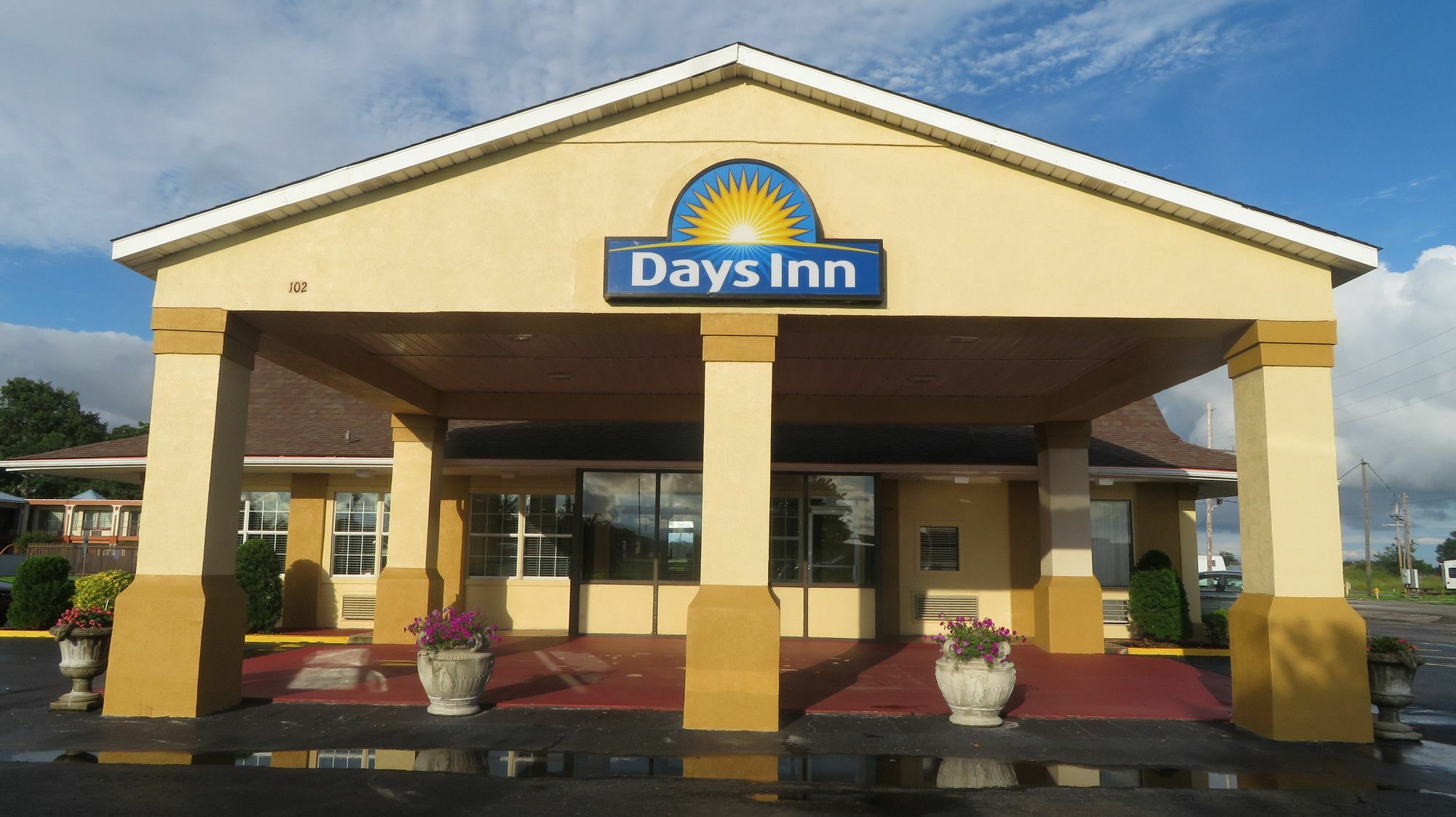 Days Inn By Wyndham Blytheville Buitenkant foto