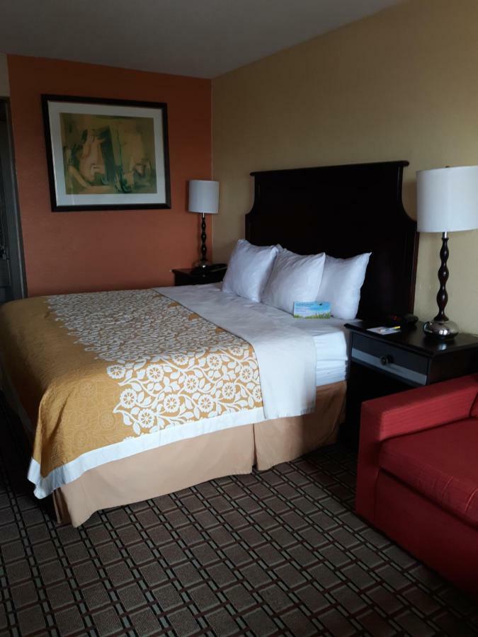 Days Inn By Wyndham Blytheville Buitenkant foto